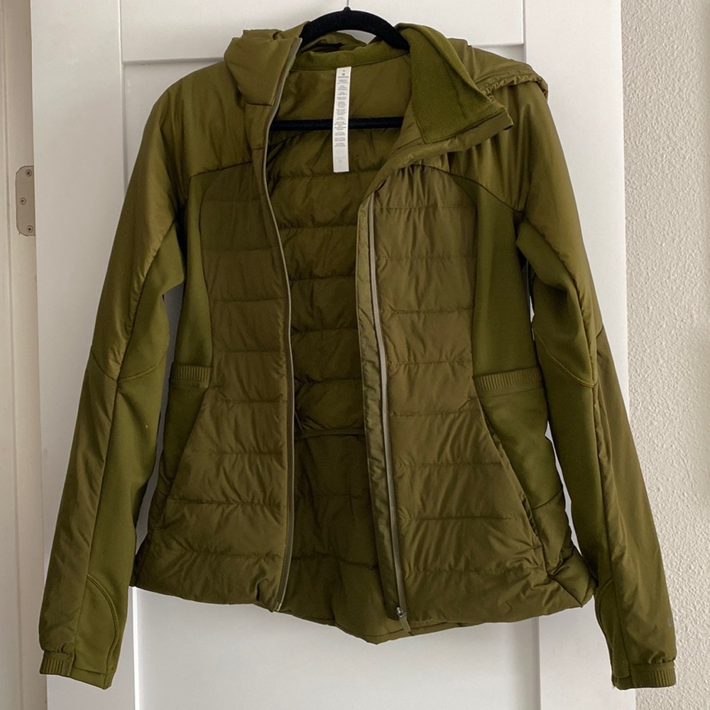 Lululemon down for it all jacket